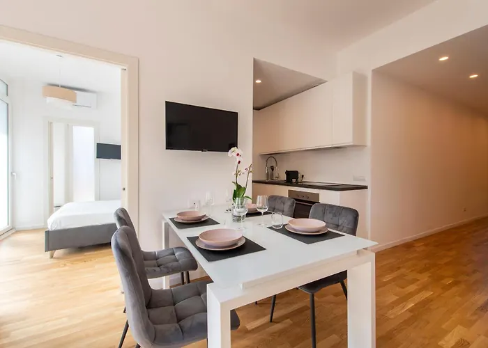 Casanuova Apartment *